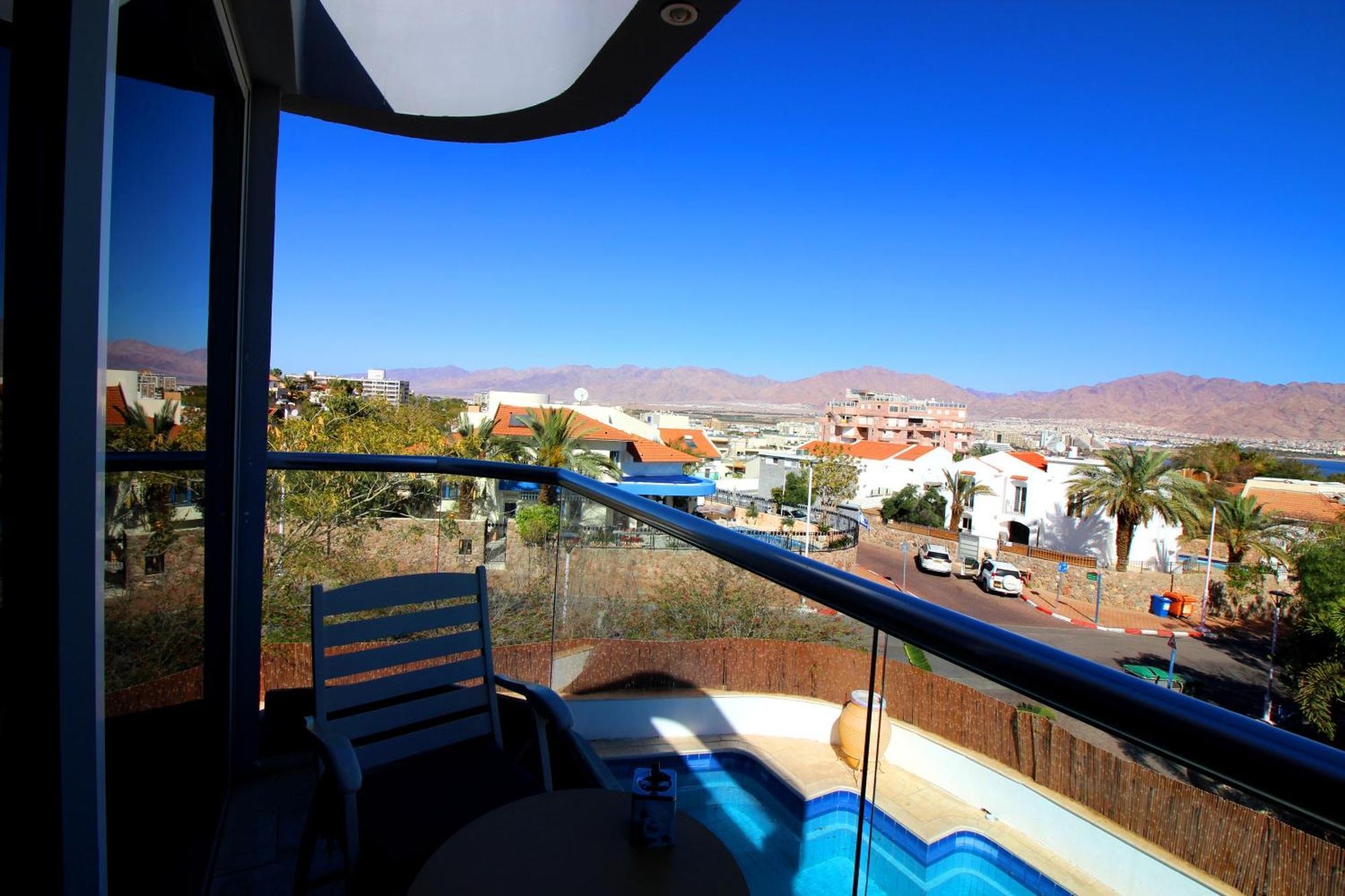 Guest house Custo Club *