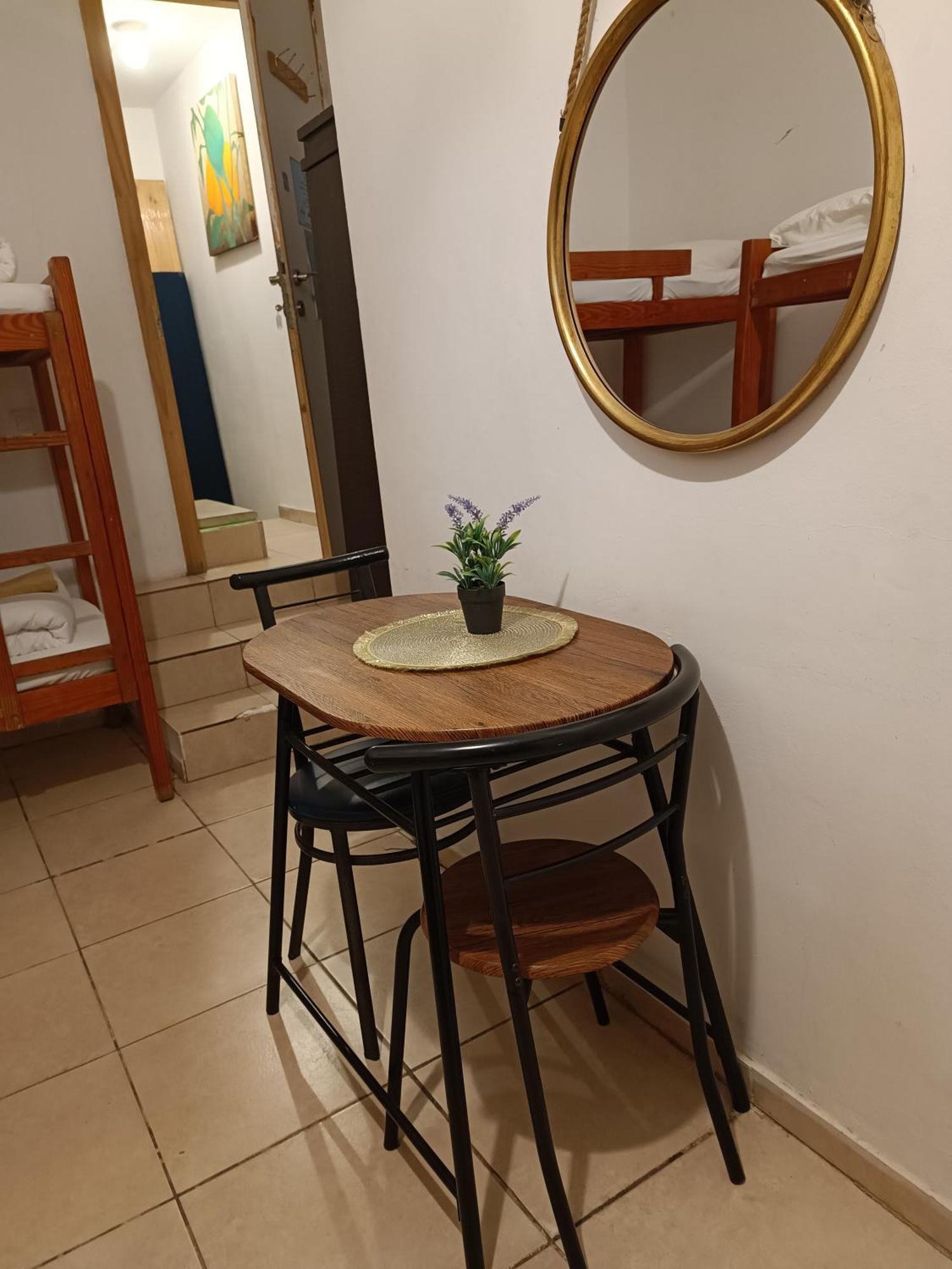 Custo Club Guest house *