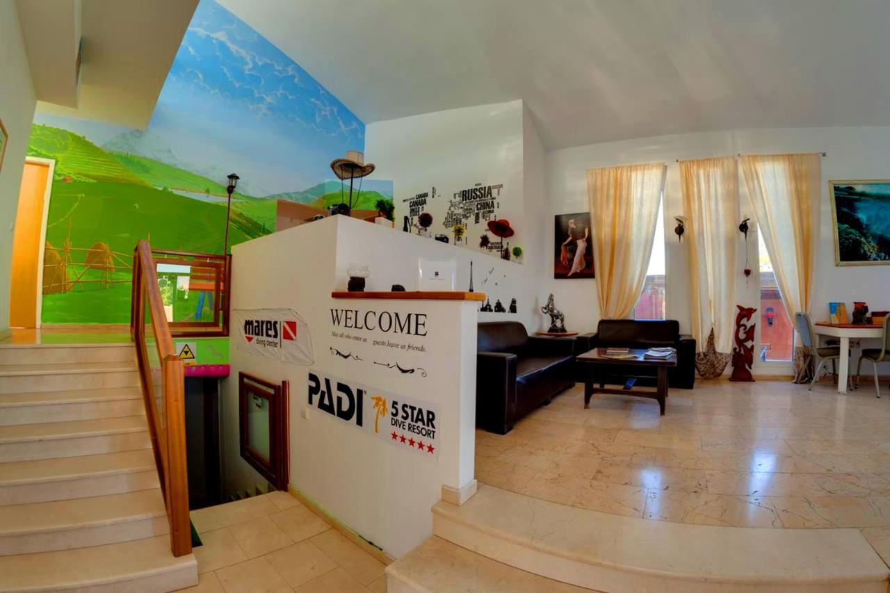 Custo Club * Eilat